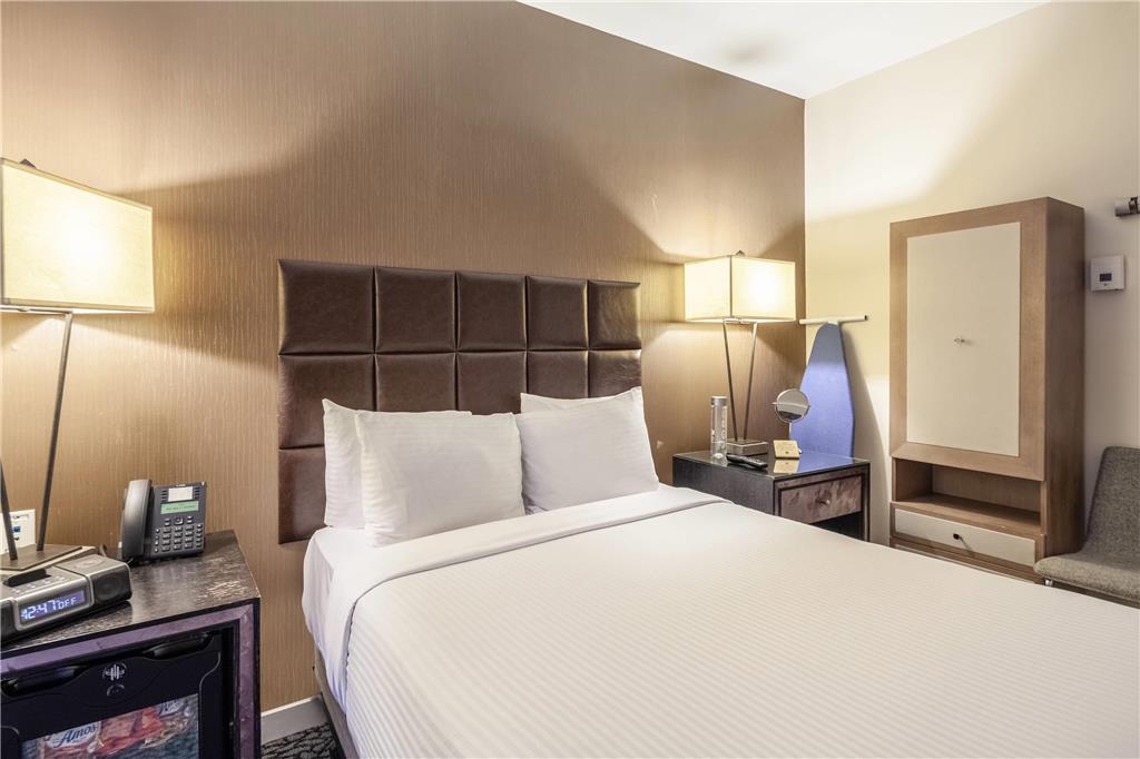 The Historic Blue Angel Lexington Ave, Ascend Collection Hotel 3*